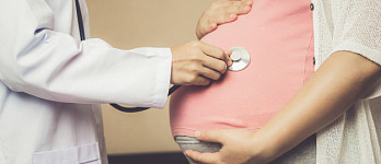 Консультация педиатра в период беременности не стоящих на учете в Компании, за 1 рубль